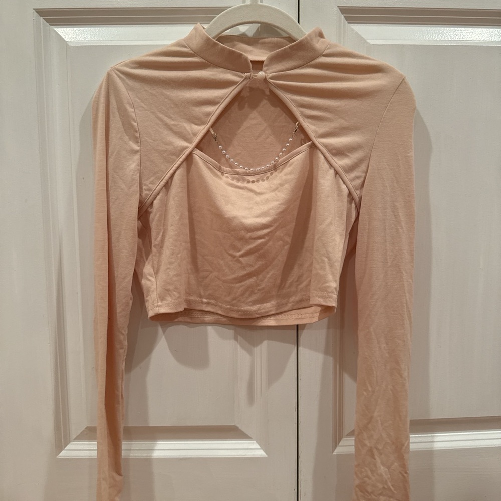 Cream long sleeve top with pearls